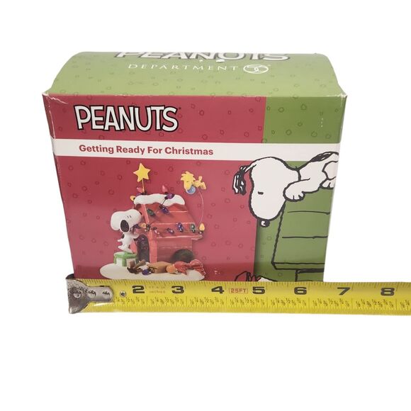 NEW! DEPARTMENT 56 PEANUTS GETTING READY FOR CHRISTMAS SNOOPY WOODSTOCK - Picture 7 of 8